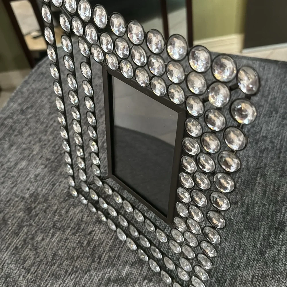 Rhinestone frame - Picture 3 of 9